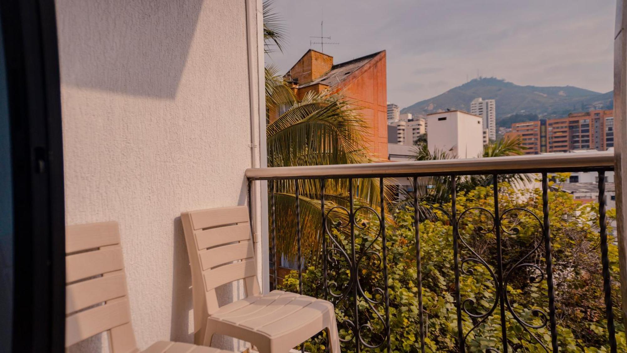On Apartasuites กาลี ภายนอก รูปภาพ